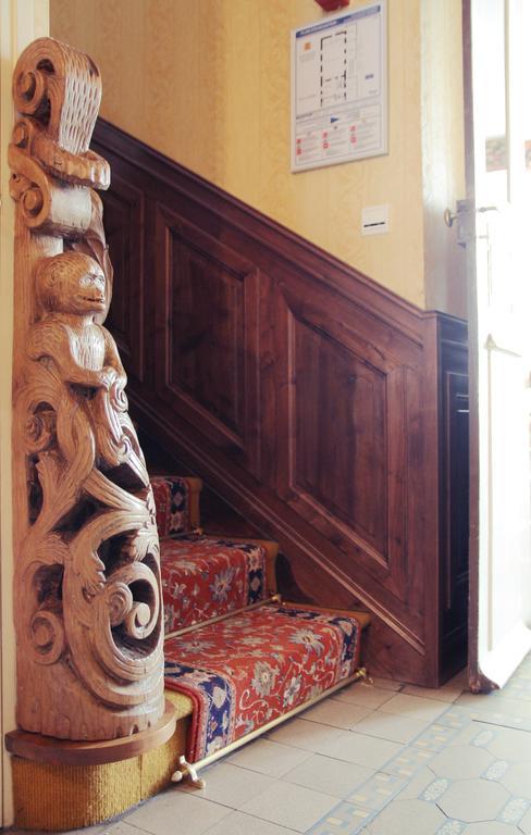 Logis Hotel Beau Site Argelès-Gazost Dış mekan fotoğraf